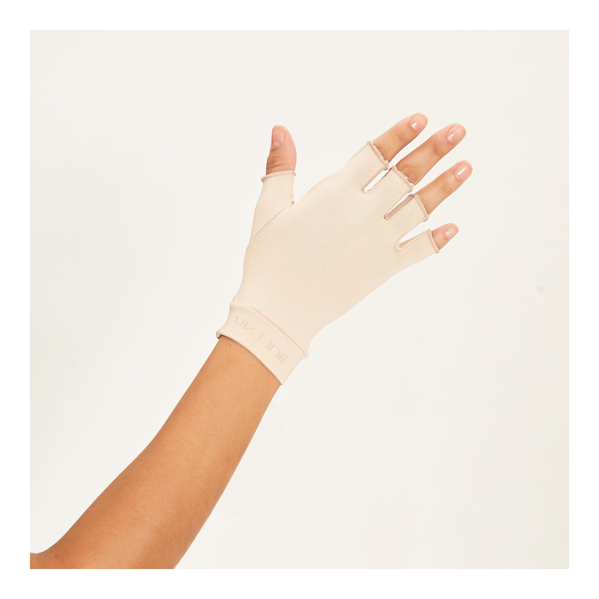 UVLINE Guantes Cortos Color Piel
