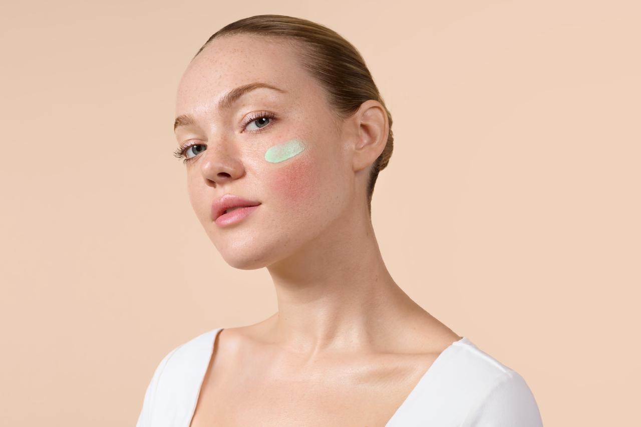 EltaMD UV Skin Recovery Green Tint Broad Spectrum SPF 50